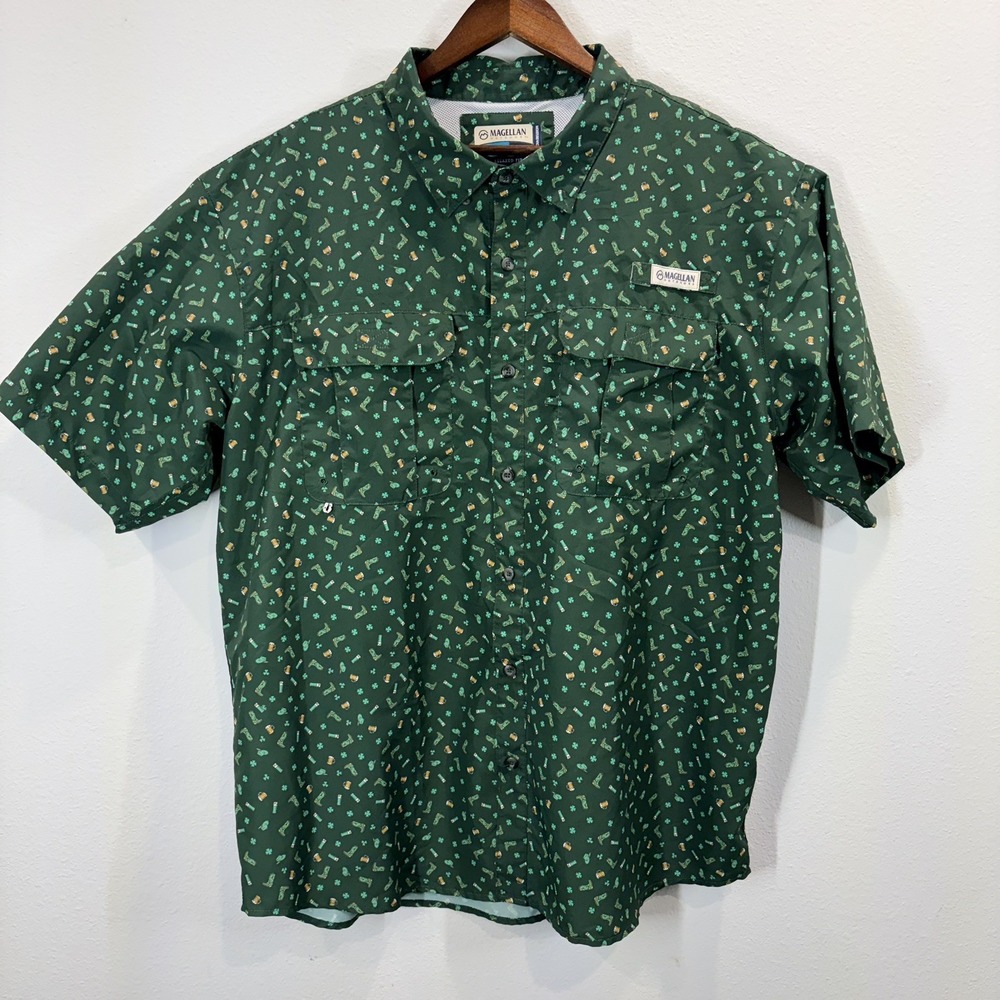 Magellan Outdoors Fish Gear St. Patricks Green Beer Clover Relaxed Fit XL